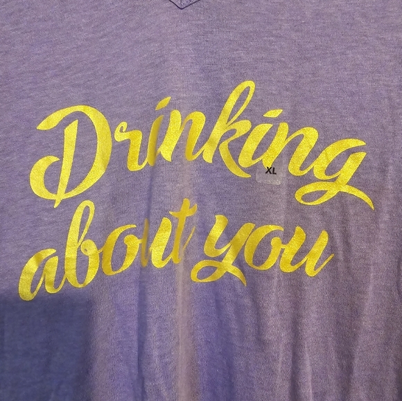 Express Graphic Tee - Picture 3 of 3